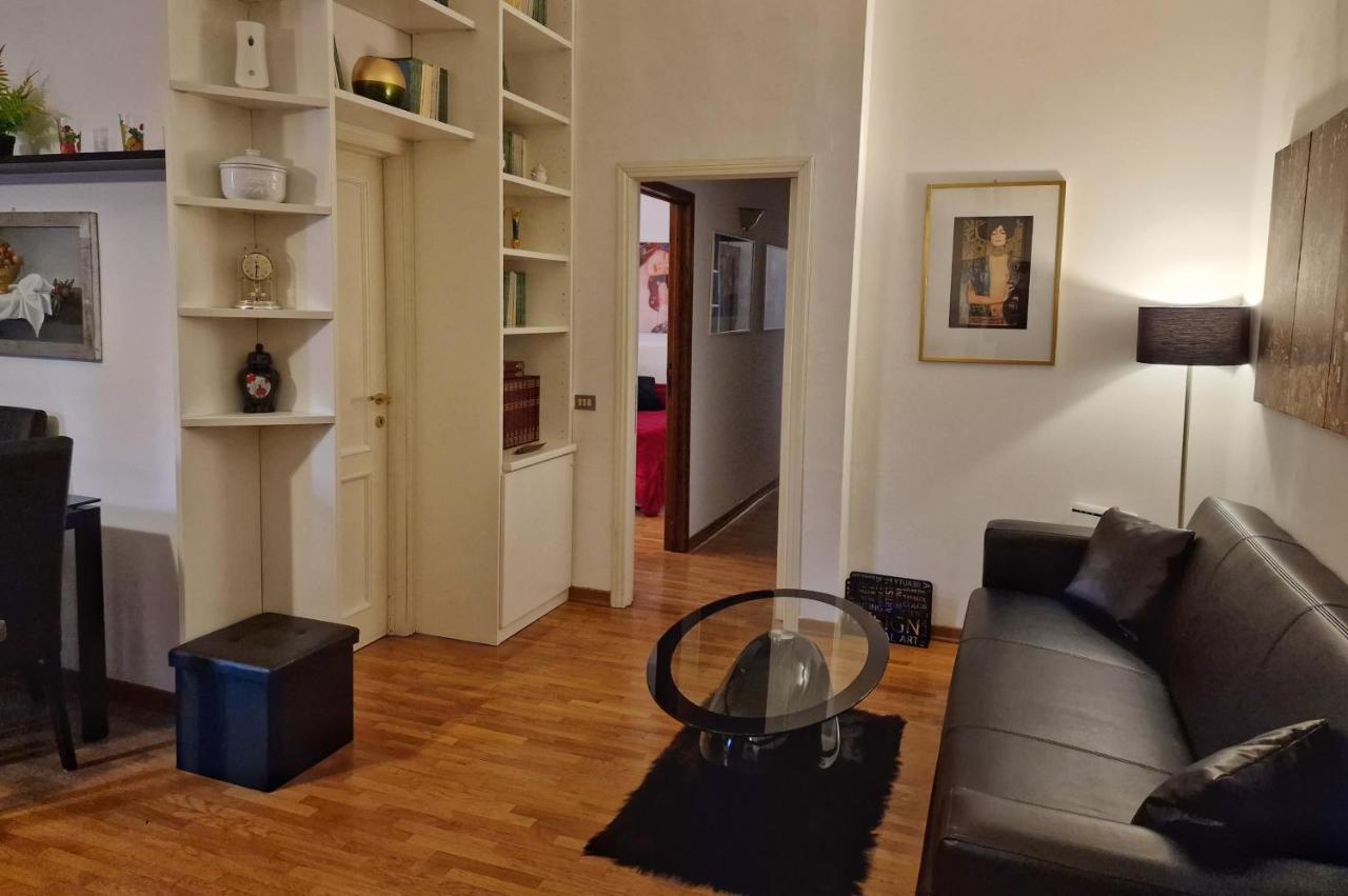Arezzo Charming Apartment Luaran gambar
