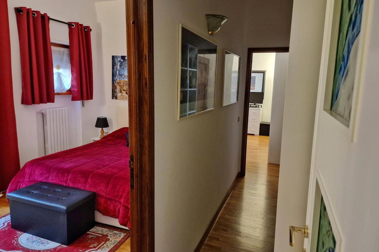 Arezzo Charming Apartment Luaran gambar